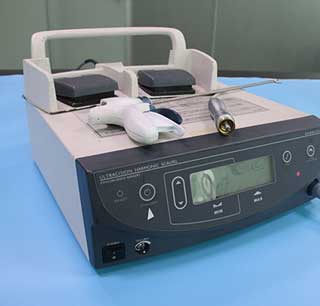 ETHICON GEN300 Endoscopy Ultracision Harmonic Scalpel & HP054 & Footswitch