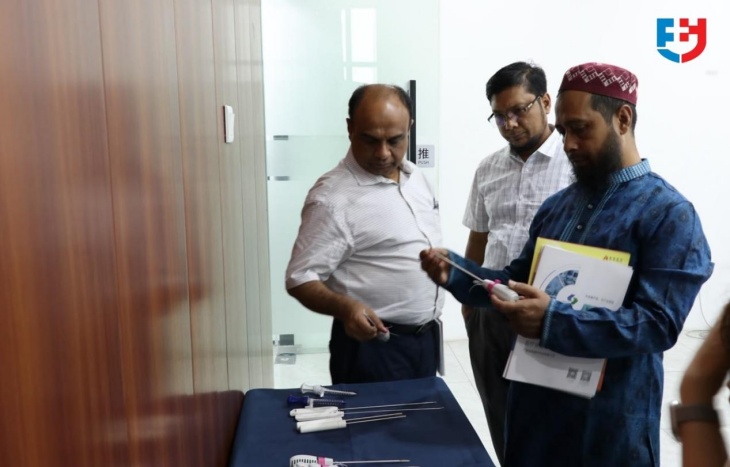 visit-exchange-with-medical-experts-from-bangladesh02.jpg